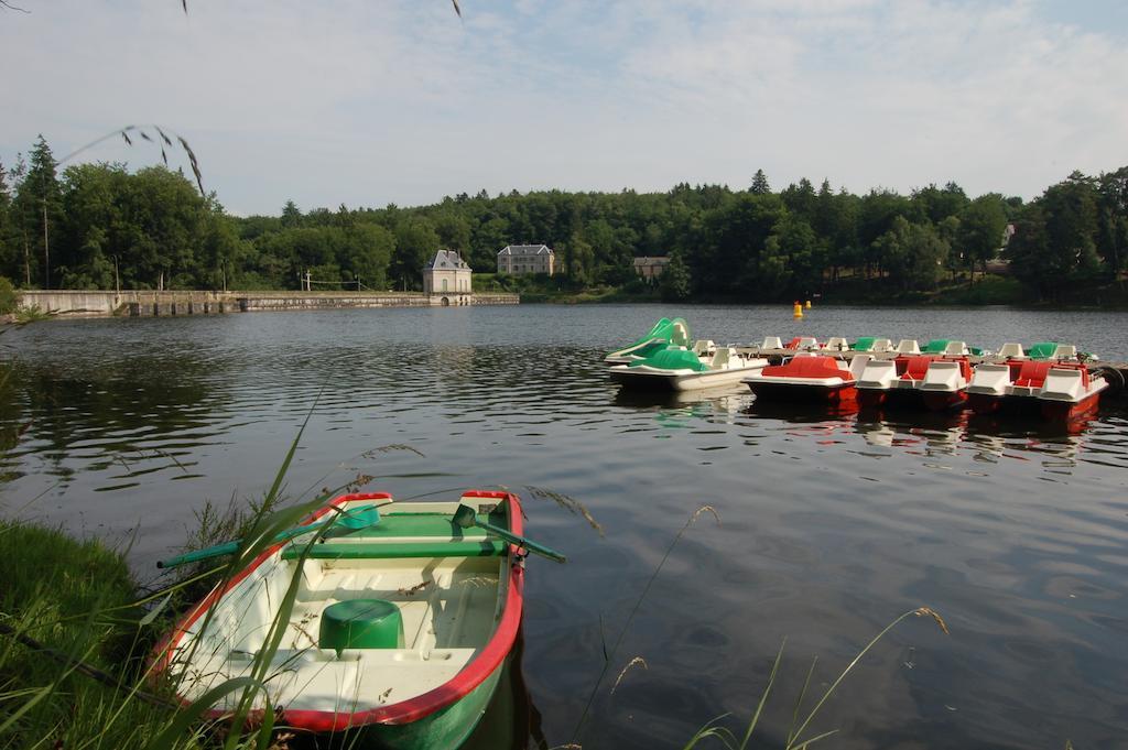 Les Grillons Du Morvan Montsauche-les-Settons Exterior foto