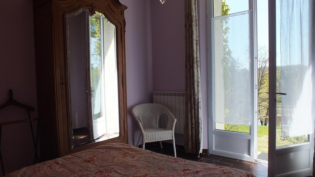 Les Grillons Du Morvan Montsauche-les-Settons Exterior foto